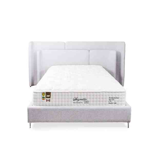 CAMA CLOUD QUEEN